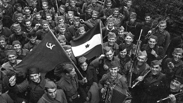 Только Сербия может рассматриваться как союзник России в Европе. Об этом на круглом столе...