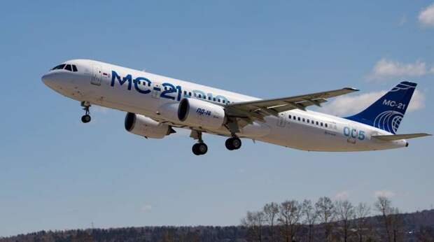 В ОАК назвали авиакомпании, которые получат первые отечественные самолёты