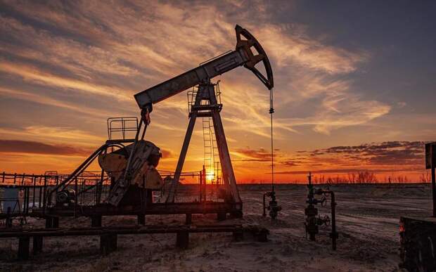 "Роснефть" связывает формирование запасов с ожиданием изменений на нефтяном рынке