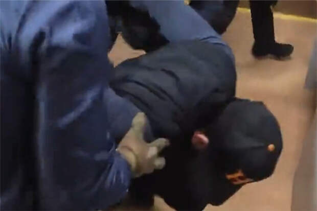 Задержание сотрудников украинского кол-центра на Кавказе попало на видео