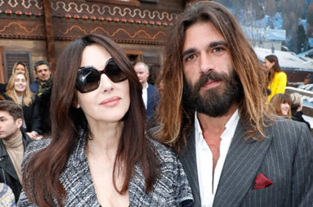 Моника Беллуччи впервые вышла в свет с новым бойфрендом