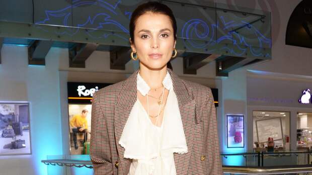 Сати Казанова показала обряд «Лъэтеувэ» для дочери от мужа-итальянца