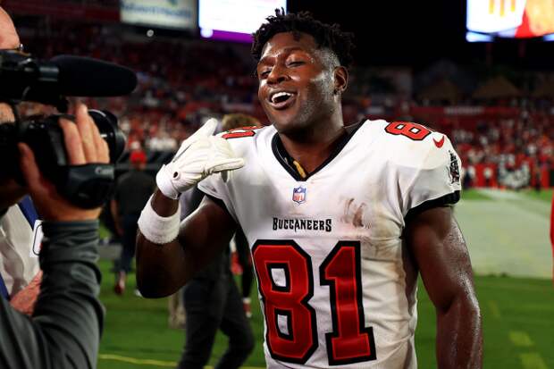 Antonio Brown Trampoline Workout Video Instagram