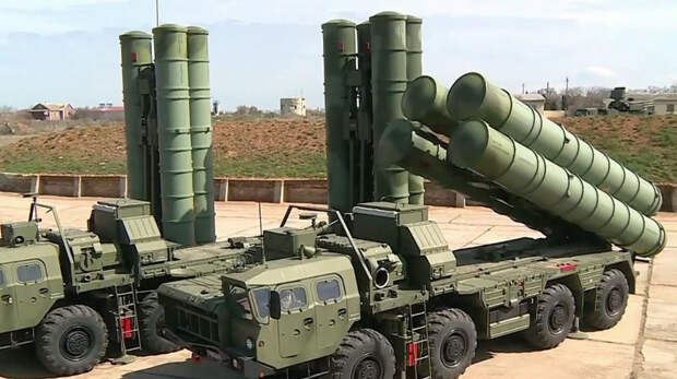 Индия купит российские системы ПВО С-400, — Минобороны страны