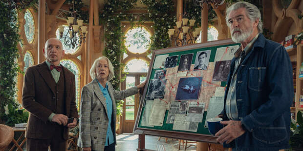 Аня Тейлор-Джой в роли психопатки, а Джулия Робертс — потенциальной мужеубийцы: экранизации новых детективных романов