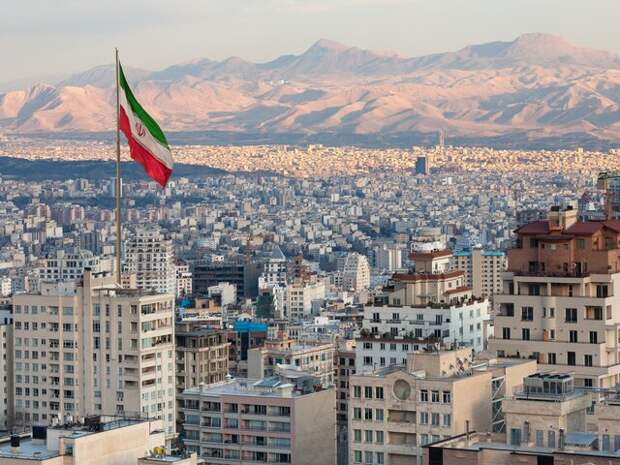 Иран подтвердил гибель командующего КСИР в результате ударов Израиля