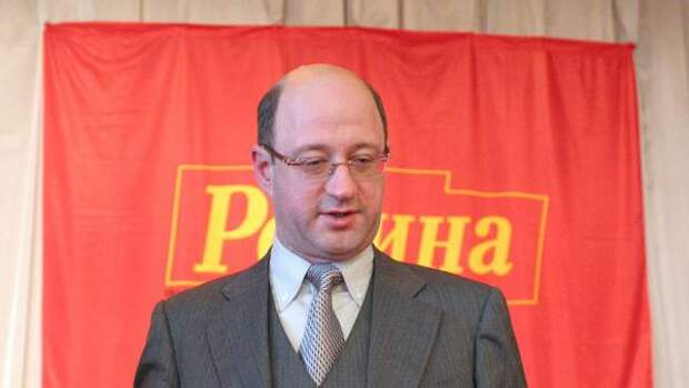 Член СФ Александр Бабаков ведет бизнес с криминалитетом и украинскими радикалами