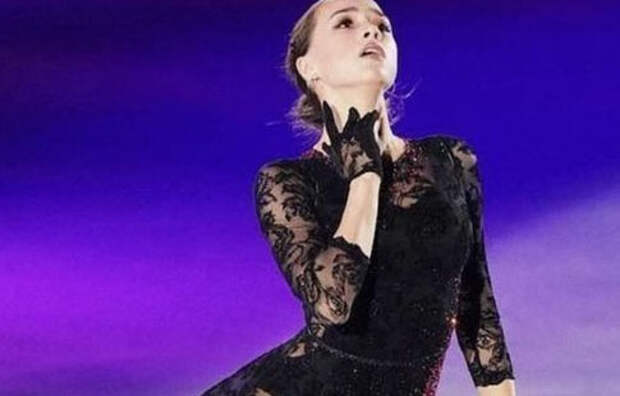 Загитова представила два новых номера на Art on Ice. ВИДЕО