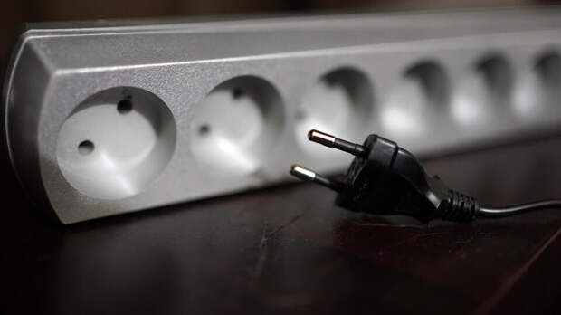 Жителей района на Кубани поселят в ПВР из-за массового отключения электричества