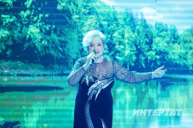 Зөһрә Шәрифуллина: Һәр Яңа елдан яңалык көтәсең, хыяллар тормышка ашар шикелле