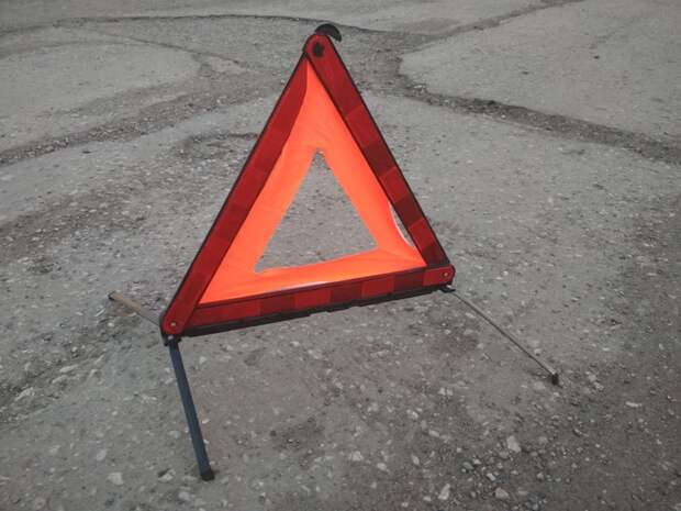 В Кузбассе пьяная автоледи спровоцировала ДТП: пострадали два человека