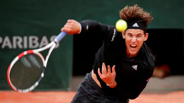 Тим обыграл Сока во втором круге Открытого чемпионата Франции по теннису