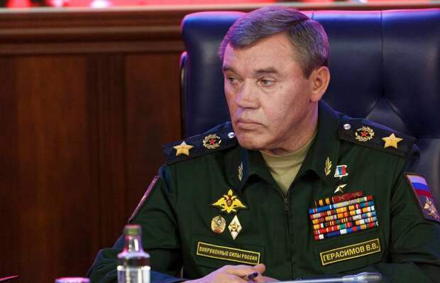 Герасимов заявил о противостоянии Армии России со всем коллективным Западом
