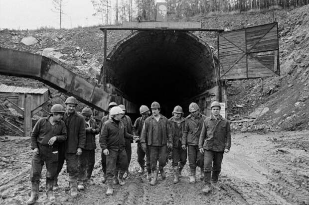 Шахтёры получали много. /Фото: rbc.ru.