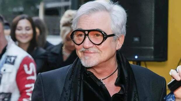 Избранница Дмитрия Диброва высказалась о его энергии: «Мужчина в 66 лет обладает высоким либидо»