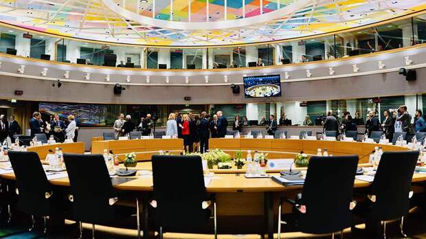 В правящей партии Словакии поддержали идею создания антиукраинского блока с Венгрией и Чехией