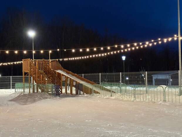 В Смоленске закрылись два катка