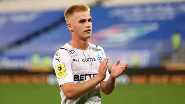 Источник: 17-летний футболист Пиняев перейдёт в «Зенит»