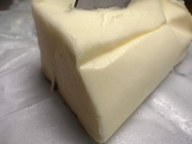 Поддельное сливочное масло поступило в магазины региона
