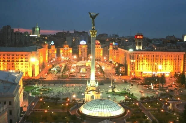 На Украине пожаловались на русскоязычные спектакли в театре Киева