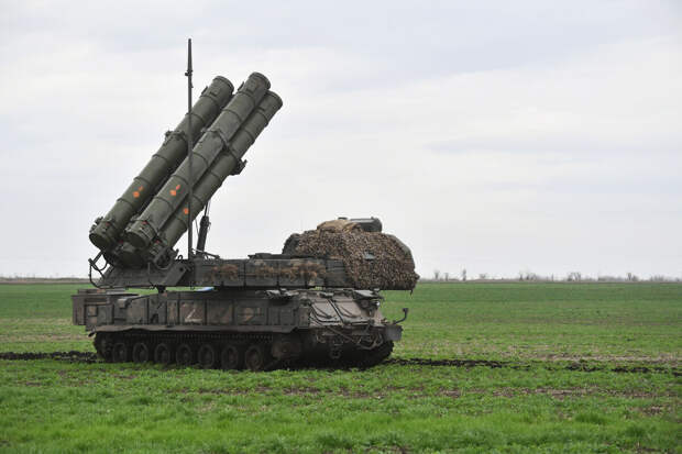 МО РФ: российские силы ПВО сбили дрон ВСУ в небе над Белгородской областью