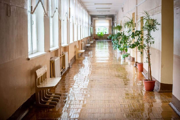 На Смоленщине хотят отправить на карантин несколько школ