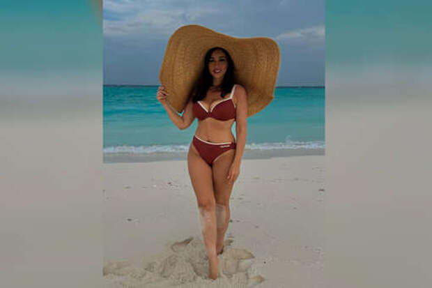 Телеведущая Анфиса Чехова призналась, что хочет самостоятельно родить ребенка