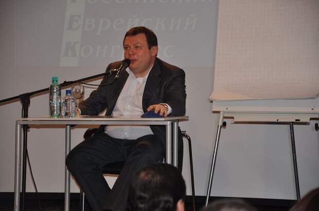 Михаил Фридман