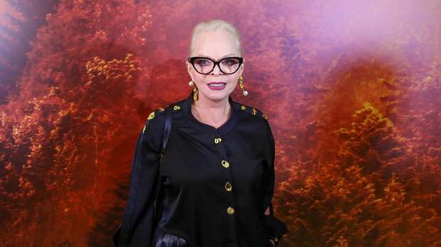 СМИ: Долина проигнорировала вопросы журналистов перед судом о выселении