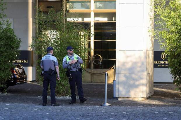 Переговоры Украины и США начались в Женеве