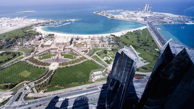 Из ОАЭ депортировали двух россиян, разыскиваемых по каналам Интерпола