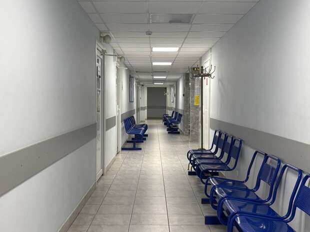 Петербуржцев, вернувшихся из Таиланда с оспой обезьян, отправили в инфекционку