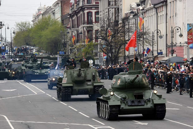 Во Владивостоке прошёл военный парад в честь 79-й годовщины Победы в Великой Отечественной войне