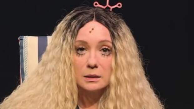 «Зато с глазами оленёнка»: Хаматова обматерила Китай и арабские страны, чтобы заработать денег в Европе