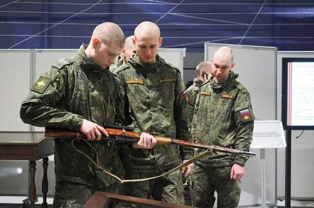 Ветераны СВО получат право брать отпуск за свой счет до 35 дней