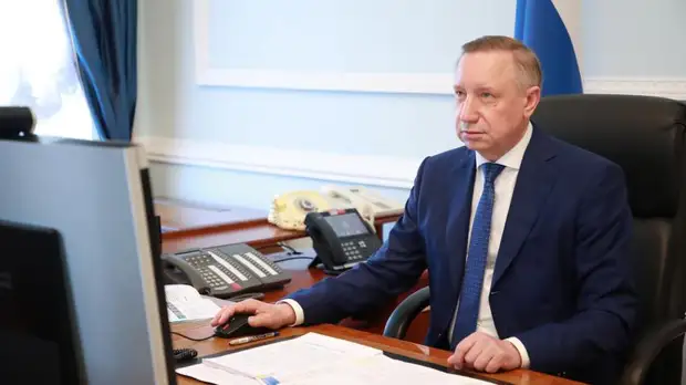 Беглов лично проверил производство инсулина в Петербурге