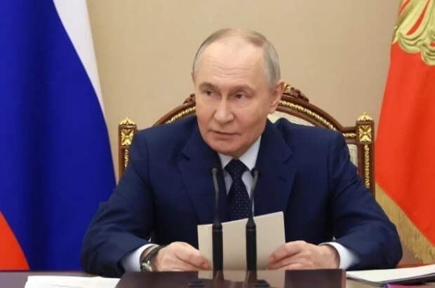 Путин собрал совещание с членами правительства