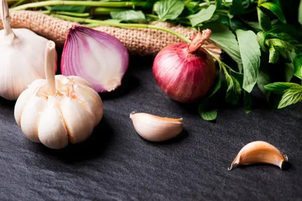 Поварам приходится экспериментировать с другими пряностями. Поварам приходится экспериментировать с другими пряностями.