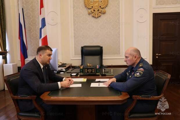 Глава МЧС России Александр Куренков продолжает работу в Омской области