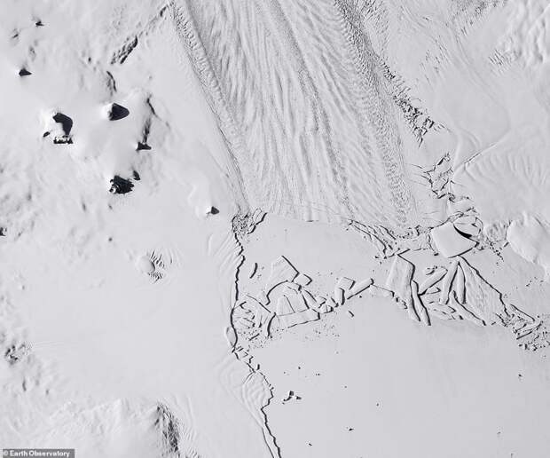 Было - стало: спутниковые снимки от 17 сентября 2018 г. и 7 ноября 2018 г. nasa, Антарктика, айсберг, айсберг А-68, антарктида, ледник Ларсена, льды, полярная жизнь