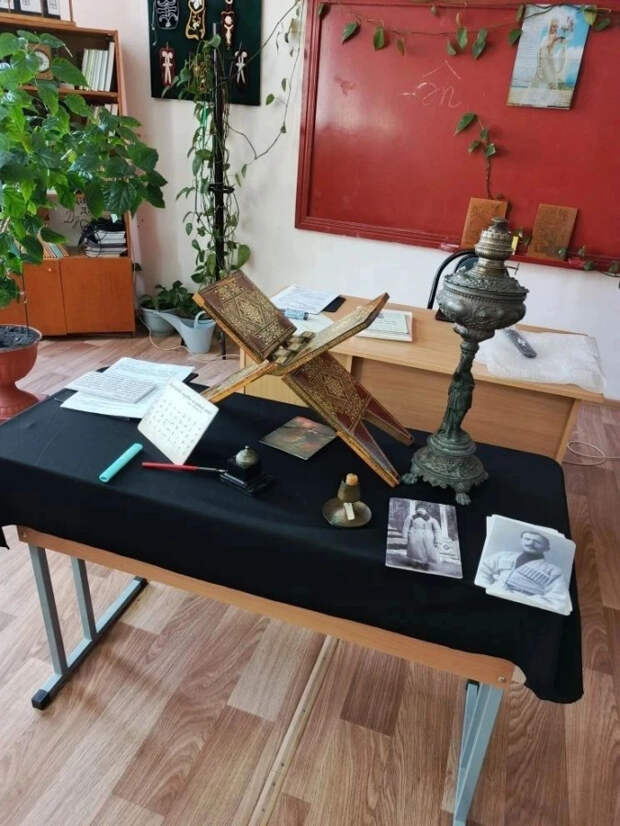 В Майкопском техникуме обсудили роль просветителей в развитии адыгейского языка