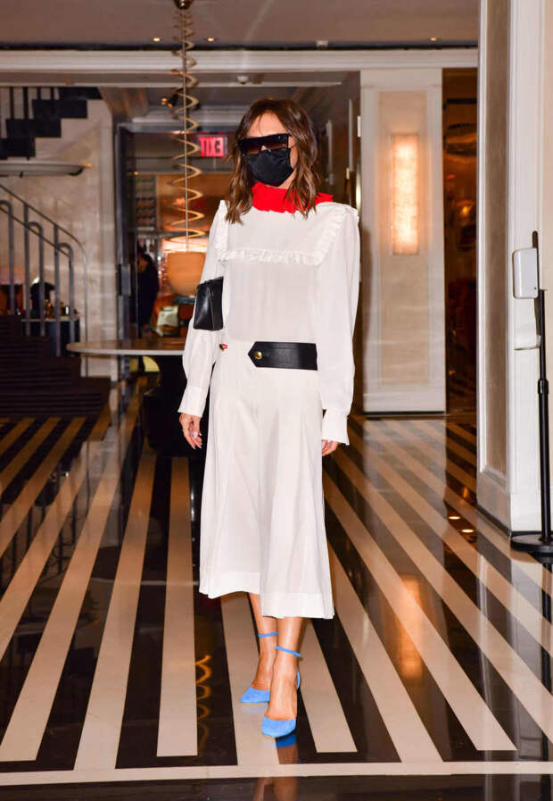 Виктория Бекхэм в платье Victoria Beckham