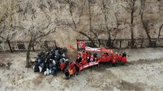 Первомайский салют в Барнауле. Онлайн-трансляция