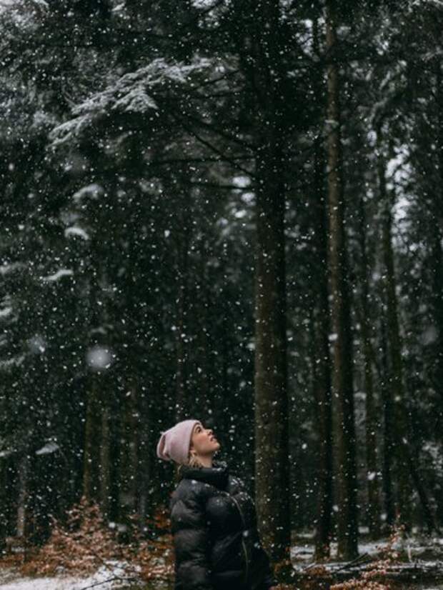 Как долго снег летит до земли: объяснение для детей и советы родителям