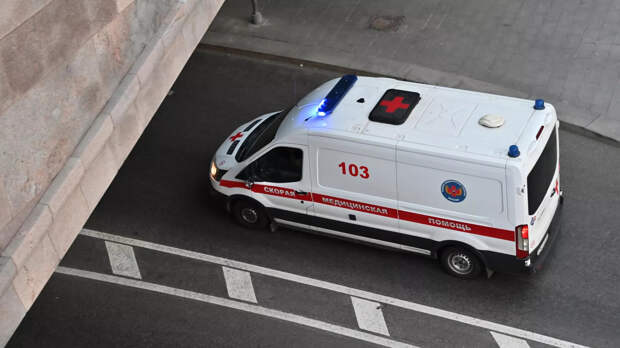 Из-за атаки БПЛА ВСУ в Севастополе пострадал работник школы