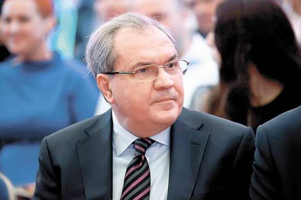 Валерий Фадеев потребовал ввести уголовную ответственность за потерю и незаконную передачу персональных данных