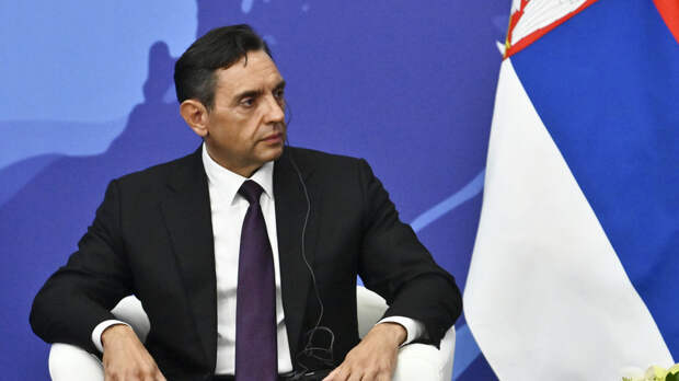 Вулин заявил, что ЕС потребует от Сербии участия в «войне с Россией»
