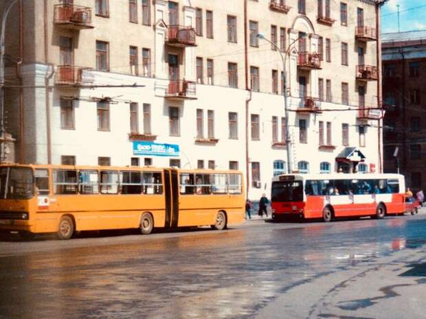 Пермь. На улицах города. 90-е