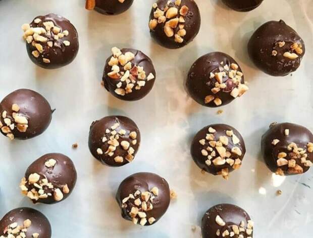 Конфеты из картошки. \ Фото: blog.cookaround.com. Конфеты из картошки. \ Фото: blog.cookaround.com.