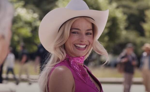 margot robbie in barbie